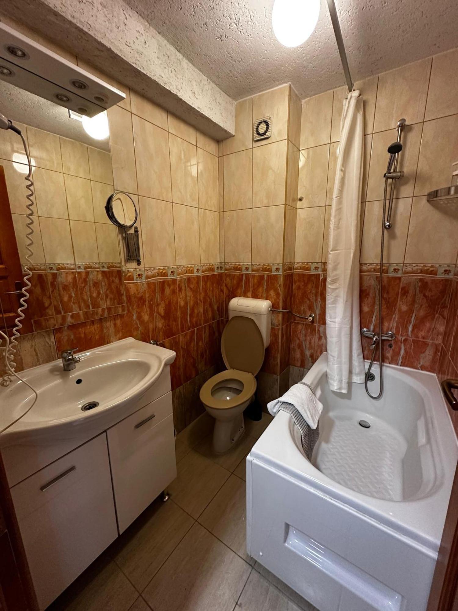 Kuč Hotel