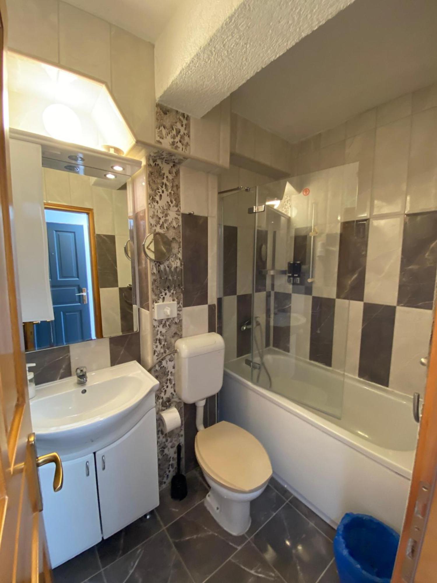 Hotel Kuč 3*